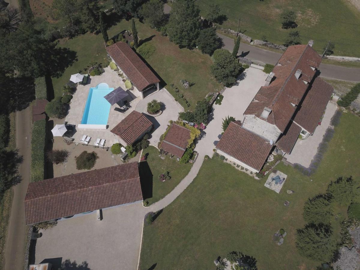 Le Couvent Bed & Breakfast Saint-Jean-de-Laur Екстериор снимка