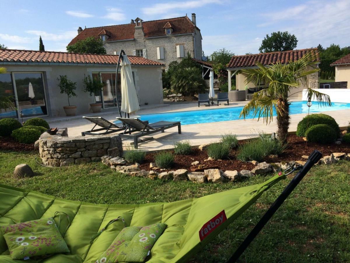 Le Couvent Bed & Breakfast Saint-Jean-de-Laur Екстериор снимка
