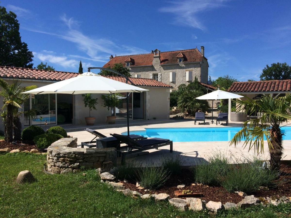 Le Couvent Bed & Breakfast Saint-Jean-de-Laur Екстериор снимка