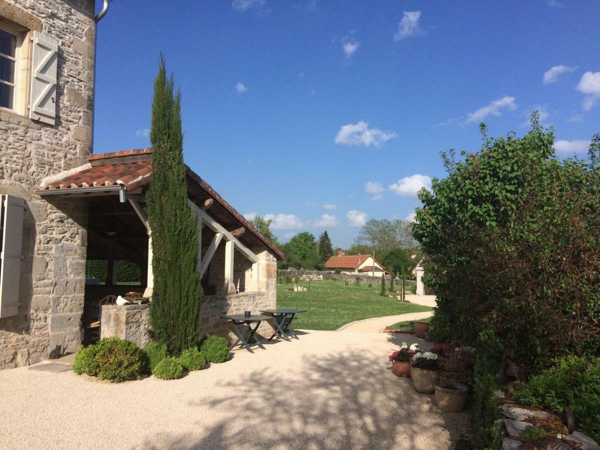 Le Couvent Bed & Breakfast Saint-Jean-de-Laur Екстериор снимка